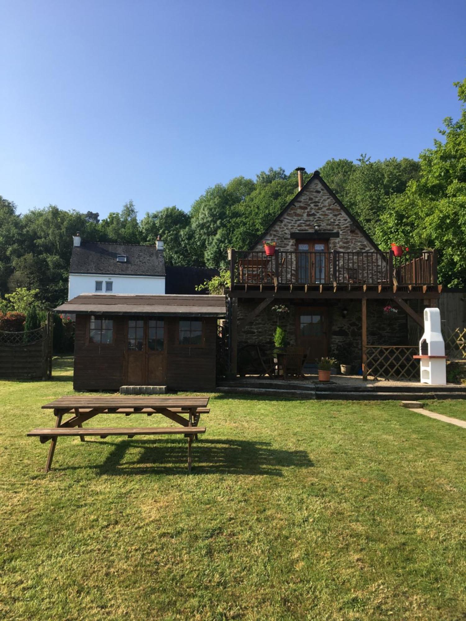 Gites De Camors Экстерьер фото